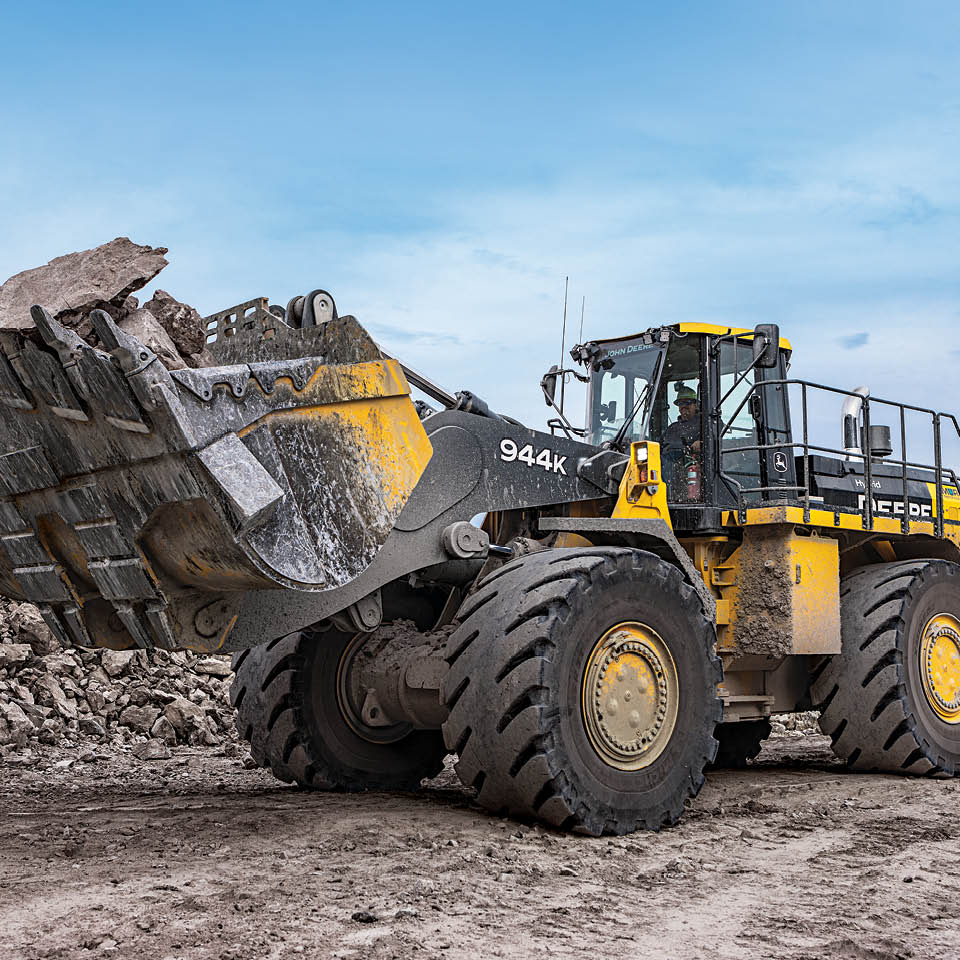 John Deere 944k Wheel Loader With A Bucket Full of Rock