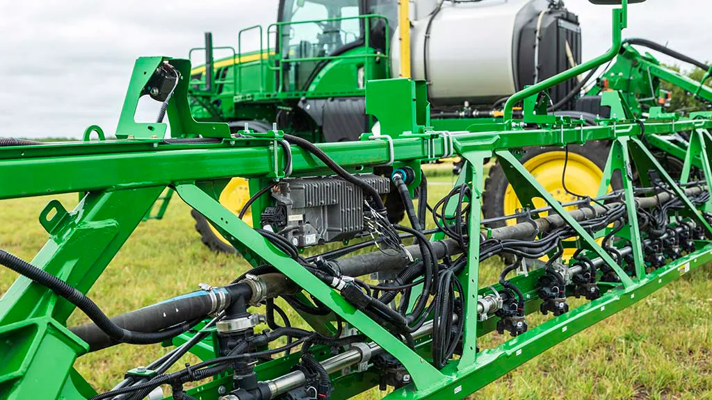 Sprayer arm close up