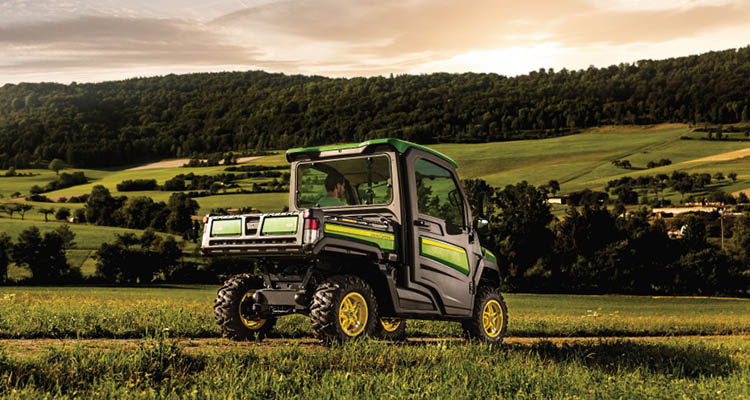 XUV865R