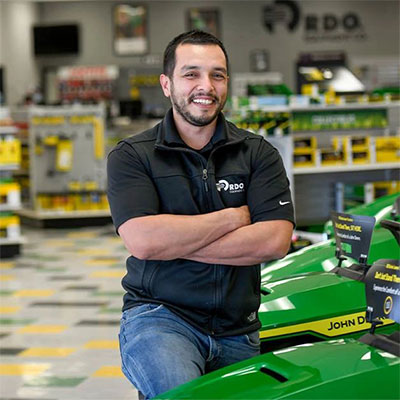inside rdo dealership floor