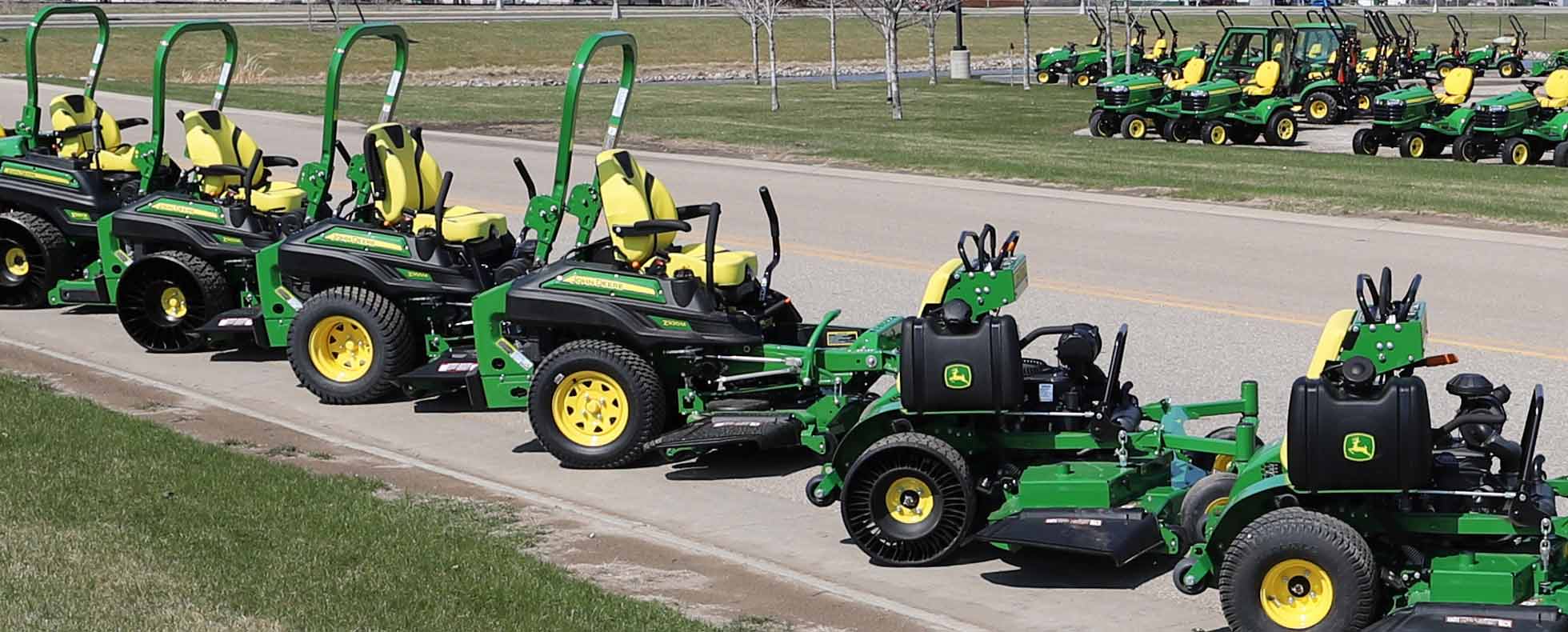 6 Crucial Factors to Help Decide Which to Choose: Stand-On or Sit-Down Lawn Mower